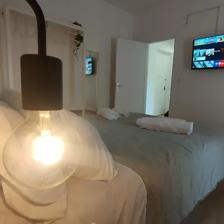 Light Apartment *